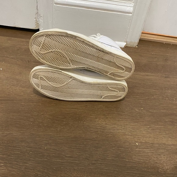 Nike Blazers (M8, W9/9.5) - Picture 4 of 5